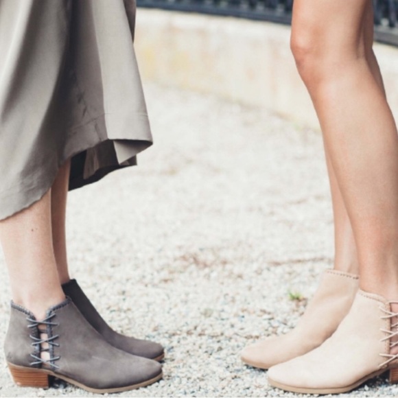 Jack Rogers Black Suede Reagan Bootie - Picture 10 of 10